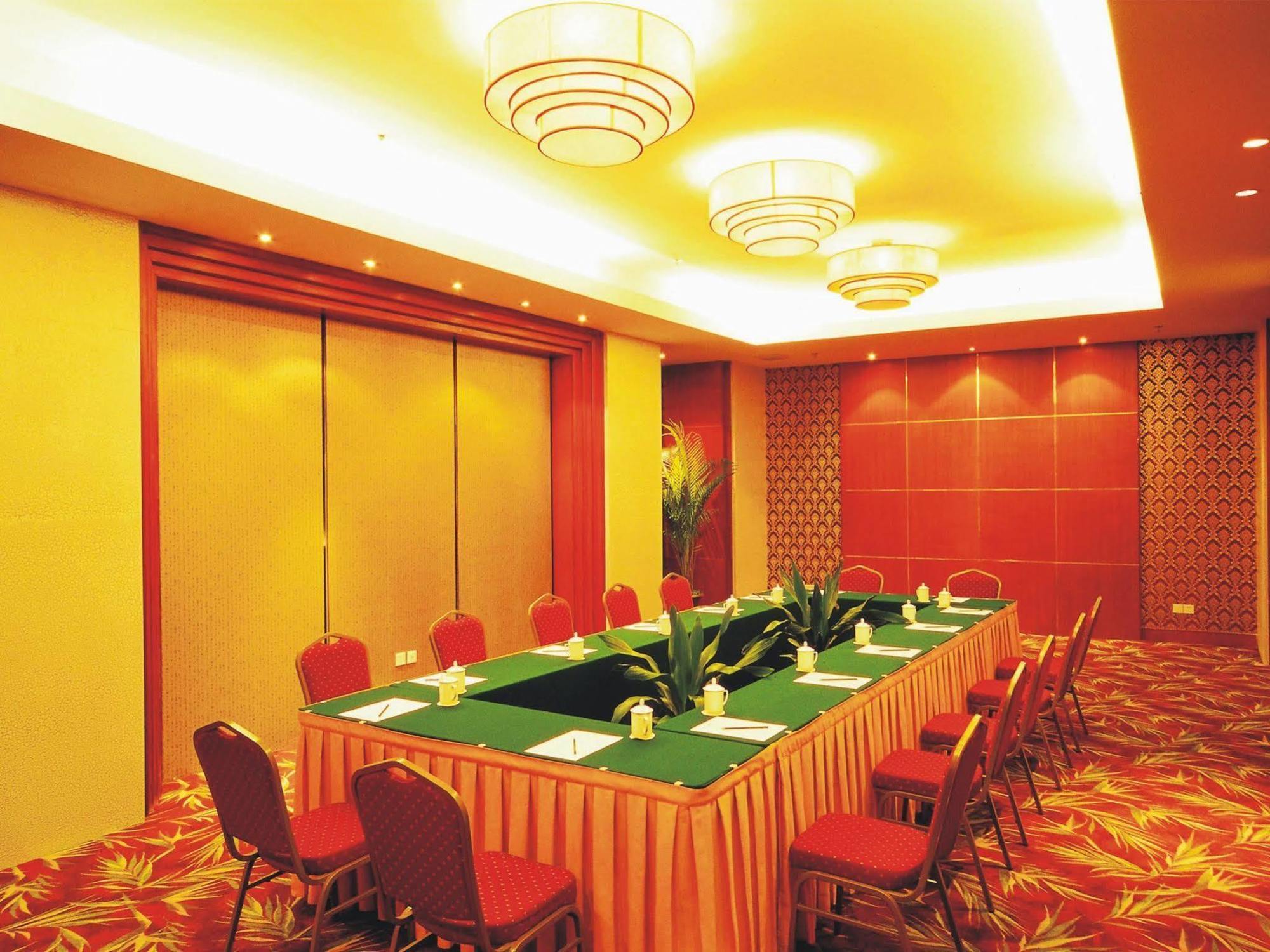Yiwu Yi He Hotel Yiwu (Zhejiang) Facilidades foto